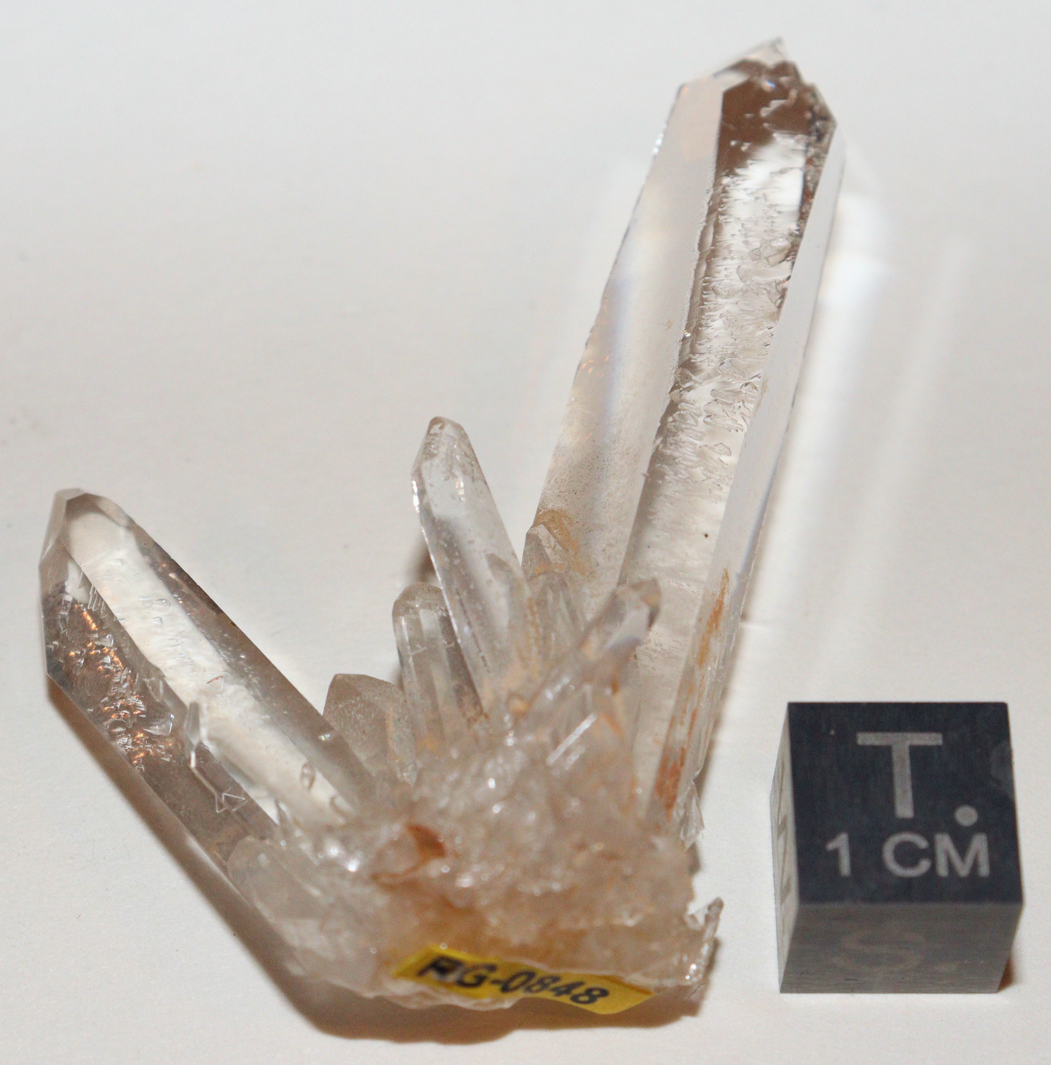 RG0848 Quartz.jpg