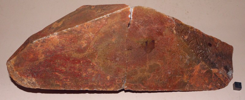 RG0851 Quartz e.jpg