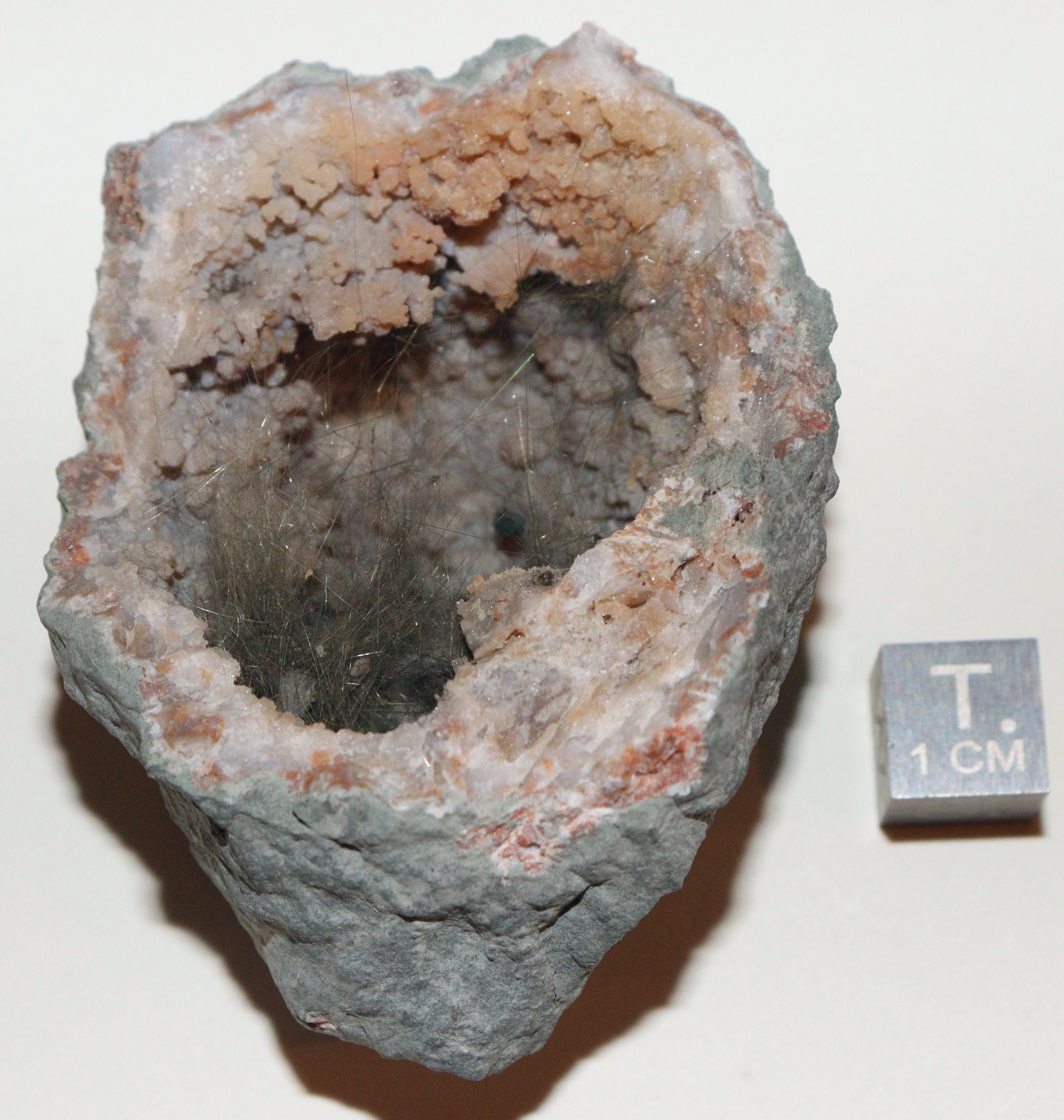 RG0855 Millerite b.jpg