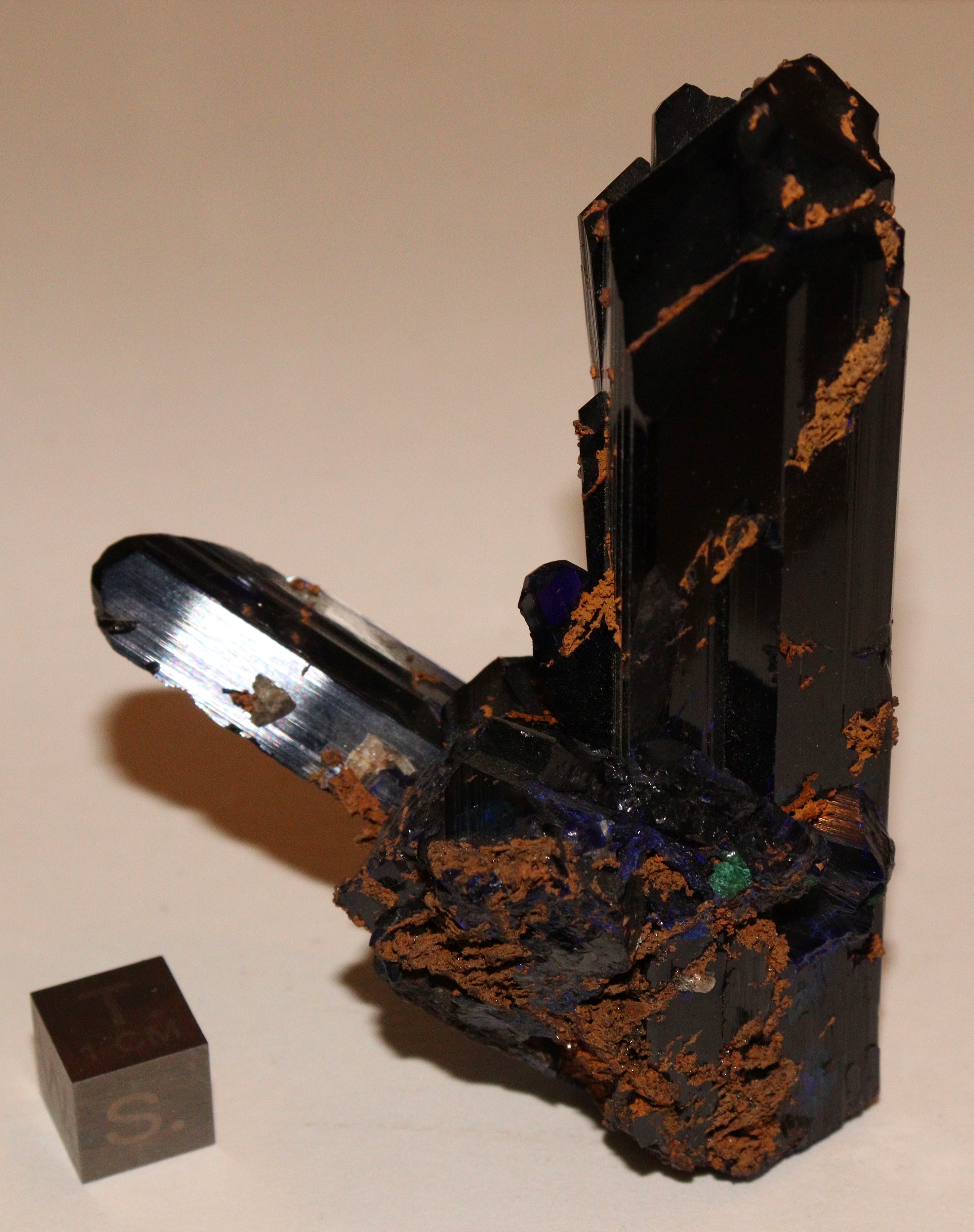 RG0874 Azurite.jpg