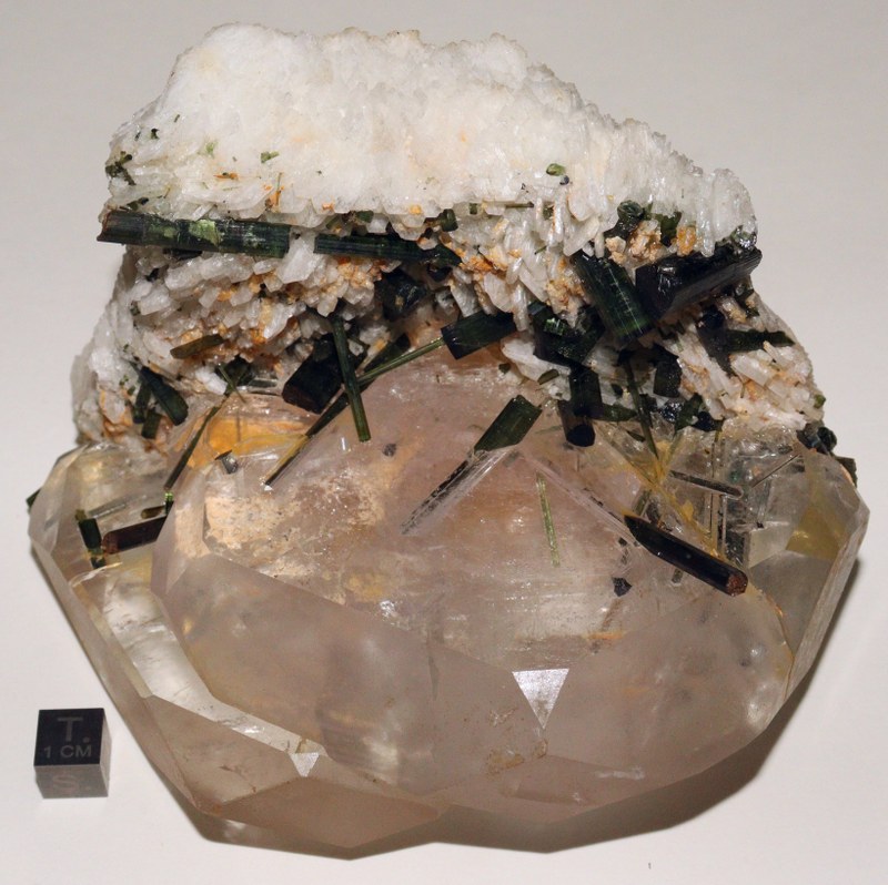 RG0893 Beryl Tourmaline 3.jpg