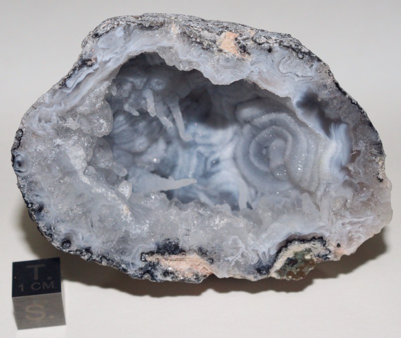 RG0908 Chalcedony Agate.jpg