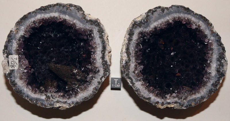 RG0920 Calcite Chalcedony.jpg