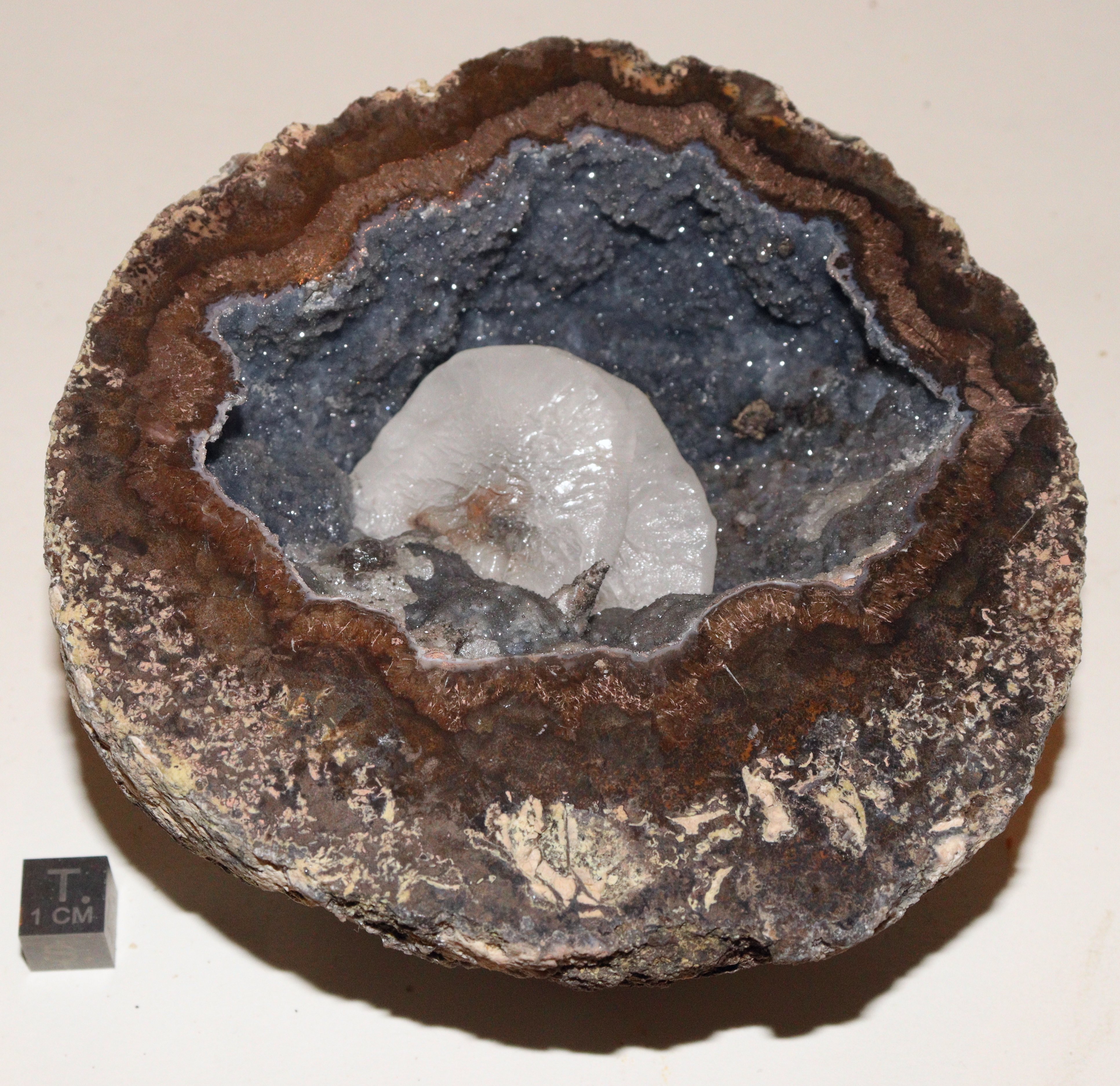 RG0924 Chalcedony Calcite.jpg