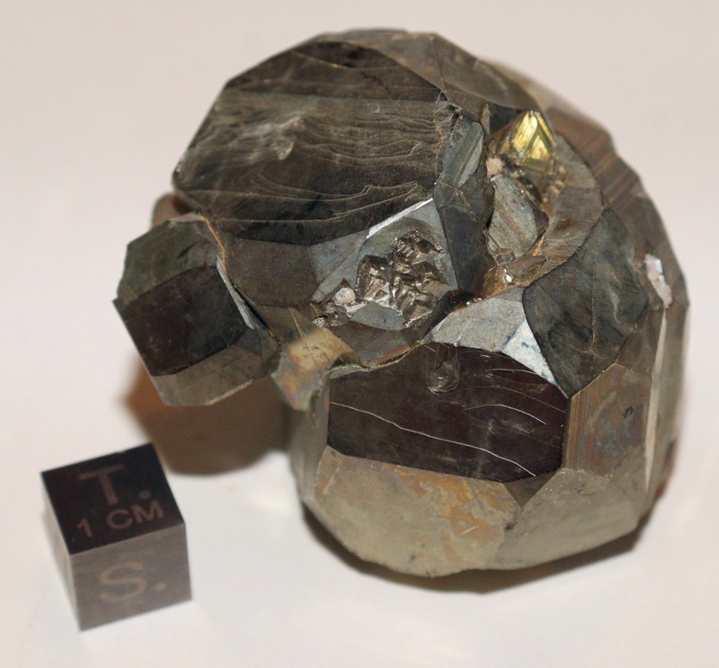 RG0937 Pyrite.jpg