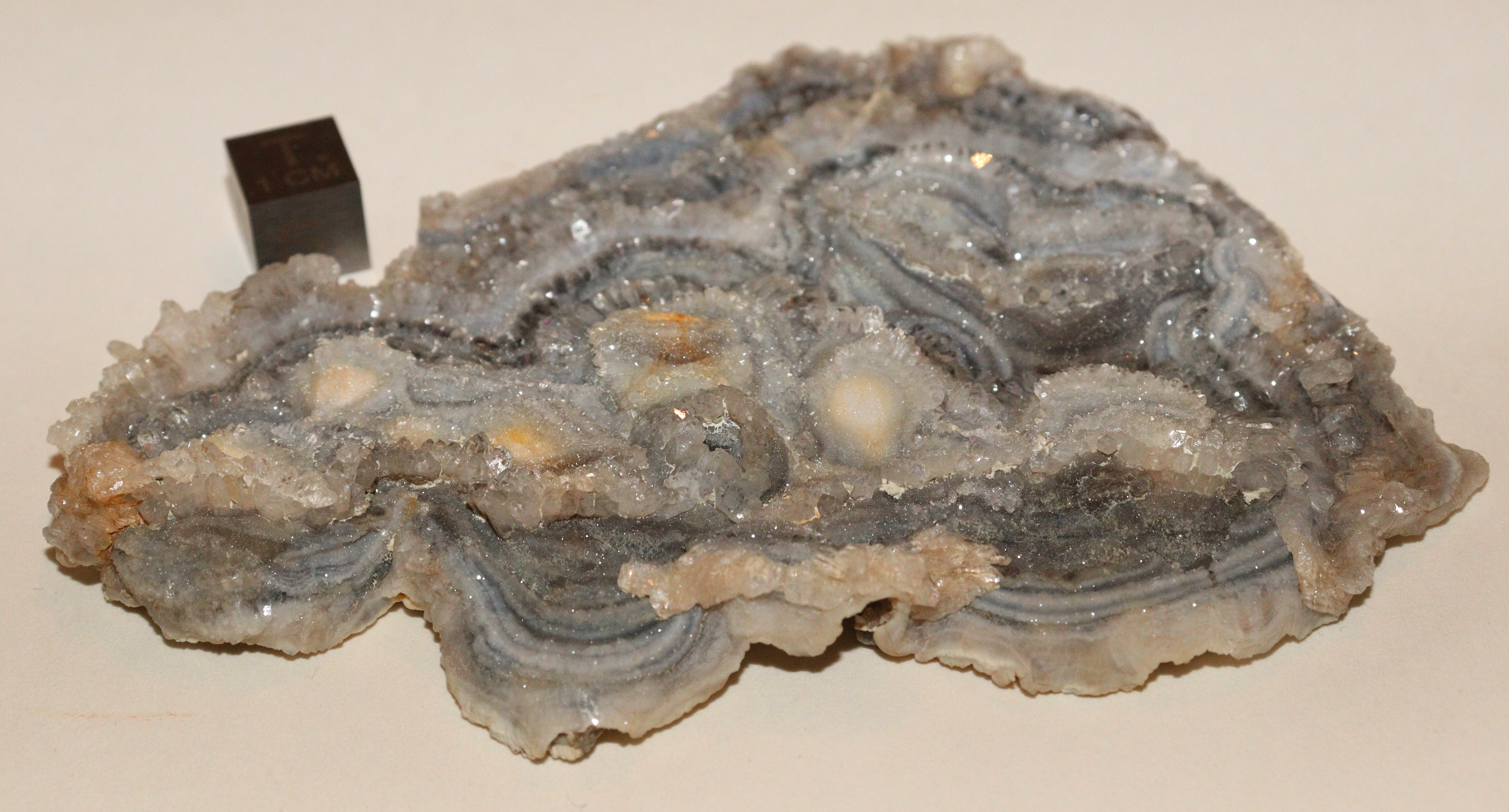 RG0939 Chalcedony Quartz.jpg