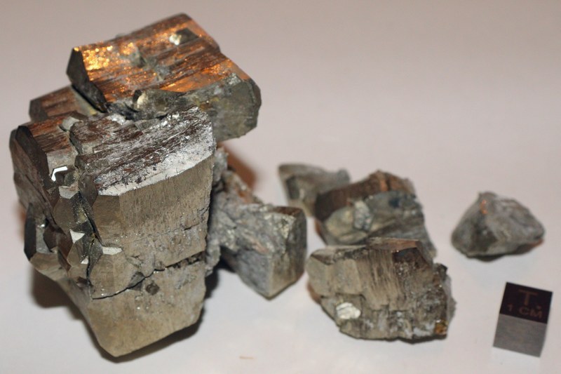 RG0942 Pyrite.jpg